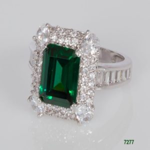 STERLING SILVER EMERALD RING