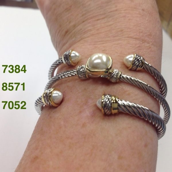 PEARL TIP THICK CABLE BRACELET