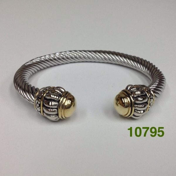 GOLD LARGE TIP TWO TONE CABLE BRACELET